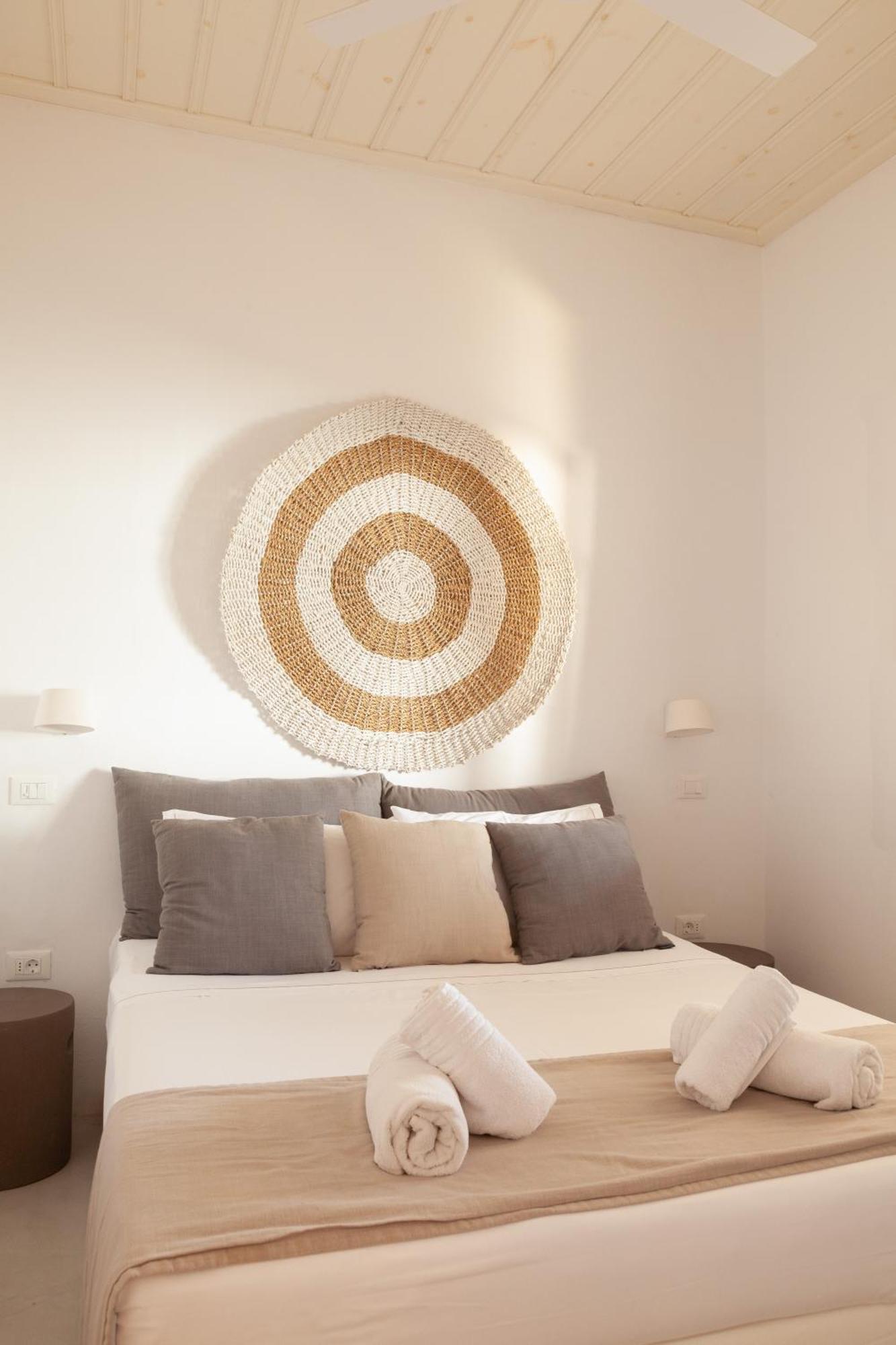 Astarte Luxury Apartments 阿提蒙 外观 照片