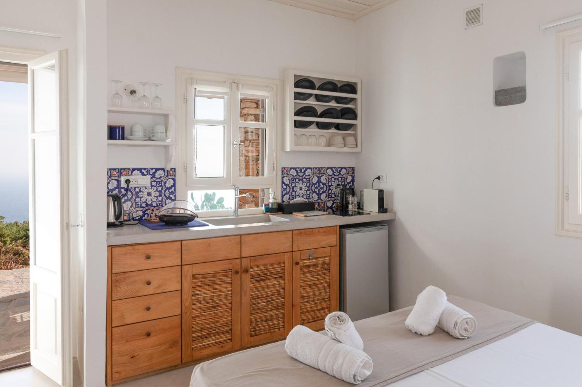 Astarte Luxury Apartments 阿提蒙 外观 照片